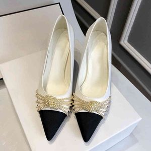 Sandaler Luxury Pearl Beaded High Heels Designer Creative Color Matching Thin Heeled Sandals Kvinnor Skor Eleganta Pumpar 220322