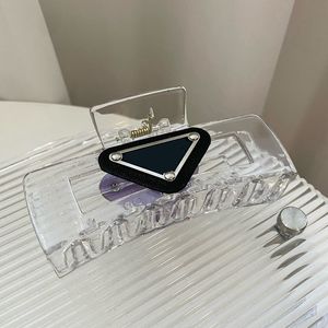 Fascino fermagli per capelli a triangolo di cristallo Boutique Barrette Lettera P Forcina per capelli da donna Accessori per capelli Designer Moda Gioielli Regalo AA