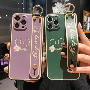 Wholesale doll cover for sale - Group buy Cute Cartoon Mouse Doll Wristband Phone Case For iPhone pro x xr xs max plus Wrist Strap Holder Back Cover