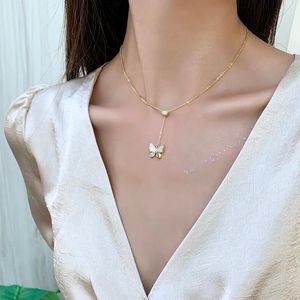 Pendant Necklaces Korean Design Fashion Jewelry Opal Crystal Butterfly Necklace Elegant Clavicle Adjustable Female NecklacePendant