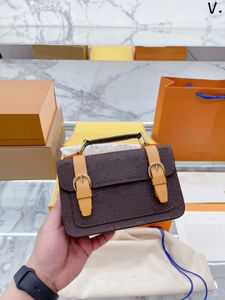 حقيبة Voyager Mens Mens Luxurys مصممي حقائب اليد 2022 حقائب اليد للسيدة Messenger Fashion Bag Luxury Crossbody Wallet