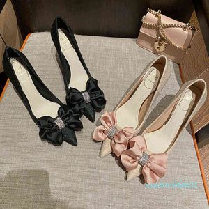 Модные каблуки для женщин бабочка-узла женские одежды обувь повседневная элегантная женская обувь