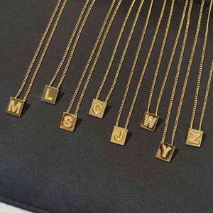 c Home Designer Inlaid Letter Necklace Plated Metal English Alphabet Necklace Clavicle Chain