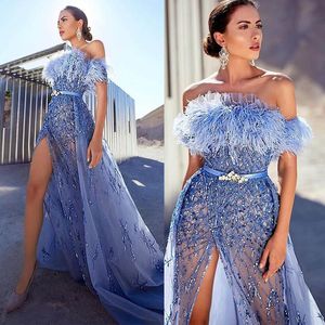 Blå fjäder sjöjungfrun kväll klä av axeln Custom Made Women Party Gown Beaded Crystal Lace Promobe