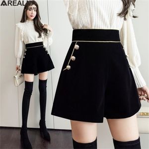 High Waist black Women's Office Shorts Wide Legged A-Line Golden velvet Shorts Female Korean Style Casual Short Pants 220419