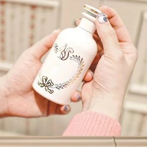 Vendas Luxos Deigner Garden Fragr￢ncia Summer Spring Rose Chant Spray 100ml Perfume feminino Spray Spray Fragr￢ncias de perfume encantadoras entrega r￡pida