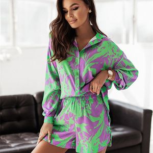 Conjuntos de estampas de moda para mulheres de verão casual férias de férias longas camisa de camisa de top de 2 peças seco de bolso solto 220602