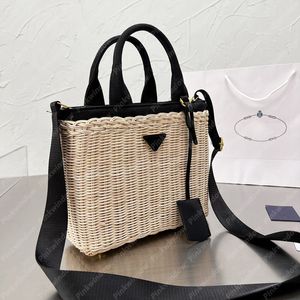 Woven Basket Handbag Straw Tote Women Beach Bags Bucket Shoulder Bags Designers Womens Handbags Luxurys Designers Bags Totes Purses 2204292