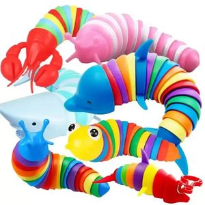 Consegna veloce Bambini 3D Puzzle Slug Toy Shark Multicolore Sensoriale 3D Stampato Delfino Articolato Slug Fidget Toy 0813