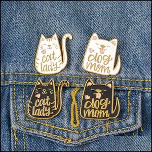 Vintage Punk Style Dog Mom Cat Lady Metal Kawaii Emaye Pim Rozeti Düğmeleri Broş Gömlek Denim Ceket Çantası Dekoratif Broşlar Kadınlar için Damla D