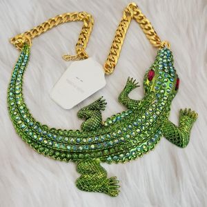 Hänge halsband halloween isy stor krokodil för män kubansk länk kedja trendiga charms mens smycken kvinnor hip hop present