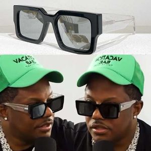22SS Season Mens Square Occhiali da sole Z1579 Black Lens Clear Temple Mirror Lens Uomo Luxury Designer Fashion Glasses con scatola originale