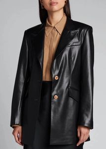 女性のスーツブレザー女性フェイクレザーブレザーコートオフィスウェアレディファッションジャケットポケット付きシングルブレストメスアウトウェアトップ2022