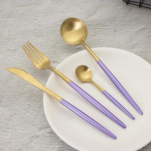 Set di stoviglie 24pcs Set da tavolo da posate in acciaio inossidabile viola Strino Sformatore di Poon Fork Western Restauranti Golden Tables Table Dink Dinnerware