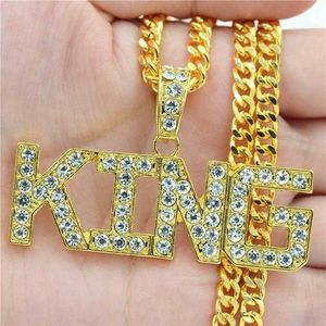 Forefront Trend Men's Hip Hop Punk Style King Письмо Письмо подвесное ожерелье для вечеринки по случаю дня рождения.