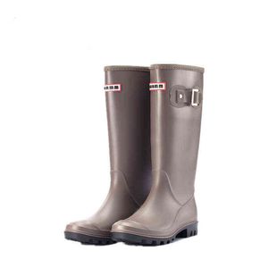 2021 Kauçuk Yağmur Botları Kadın Yağmur Botları Su Geçirmez Mat Diz High Wellies Wellington Boots için Bahçe İş Botları CS583 H220510