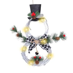 クリスマスの装飾年の手作りの花輪の装飾ホームウォールハンギング装飾品の白いLEDライト付き