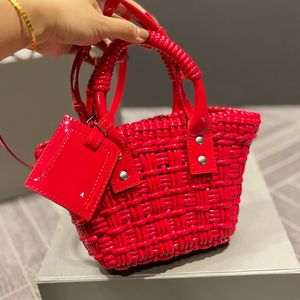 Borsa da basket Borsa a mano da donna Borsa a tracolla intrecciata Pelle di mucca artificiale Tracolla rimovibile da 51 cm Borsa scavata Tasca interna con zip Borse di alta qualità