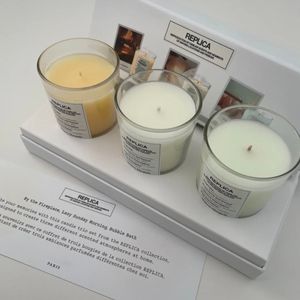 Paris Brand Candle 70g*3pcs Conjunto preguiçoso de domingo de manhã Banho de espuma pela lareira bougie parfum velas choras de cera caixa de presente de alta qualidade 78