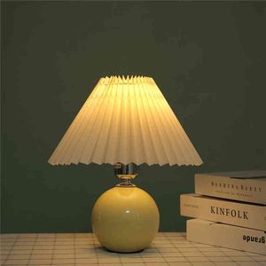 Japansk stil keramiska bordslampor för vardagsrum veckad kjol lampskärm varm sovrum lampor säng lampa hem deco belysning h220423