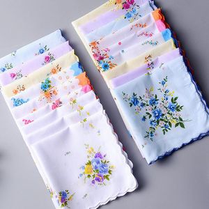 Lote de lenço colorido de 3-5pcs lenço colorido feminino algodão de algodão bordado de cachecol hankie hankerchief cor aleatória