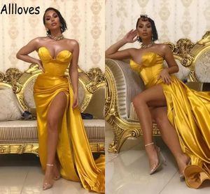 Sexig älskling Yellow Mermaid Prom -klänningar för afrikanska flickor Ruched Satin Peplum Formella aftonklänningar Högdelad arabisk aso ebi Special Tillfälle Vestidos CL0855