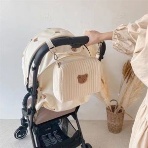 Bear Embroidery Baby Nappy Bag Stroller Diaper Caddies Bags Portable Nappies Storage Toiletry Organizer Mommy Bag for Mom 220706