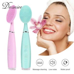 Electric Facial Cleansing Massage Rechargeable Brush for Deep Cleaning Tighten Skin Gentle Exfoliate Face220429