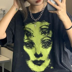 HOUZHOU Hippie Emo Graphic T-shirt Donna Grunge Gothic Oversize Nero Magliette Dark Academia Abbigliamento Manica corta Tee Tops