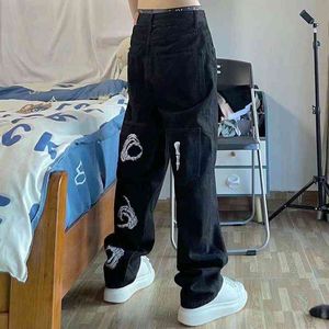 2022 Dark Streetwear Skull Hand Print Black Hip Hop Men Baggy Jeans Pants Multiple Pockets Straight Loose Denim Trousers Spodnie