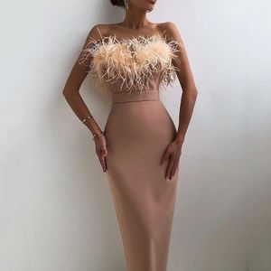 Lüks Gümüş Sizli Denizkızı Prom Elbiseler Dantel Aplike Seksi İllüzyon Yular Gece Önlükleri Arka Partisi Önlükleri Tatlı 16 Elbiseler
