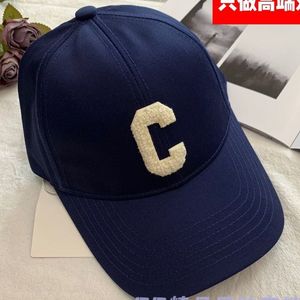 Designer Celins Cap is een big deal c Family Hat lisas dezelfde kletter geborduurd honkbal dames kleine geurige eend zon vizier