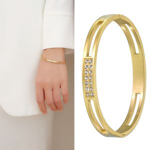 Bracciale Per Le Donne Scava Fuori Argento Bianco Oro Rosa Braccialetto Stilista Di Moda Gioielli Feste Regali Di Festa Difficile Natale Femminile Pieno CZ Cristallo Per Ragazze Mani Polsino