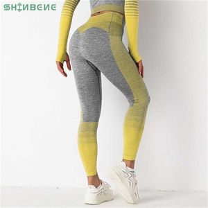 Shinbene shinbene alta cintura sin costura deportiva atlética medias de entrenamiento para mujeres mejorando la cadera de rayas de running gym fitness leggings 211118