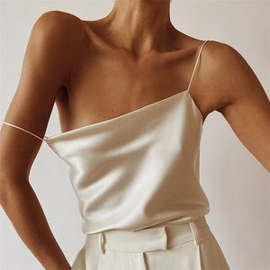 OOTN Elegante Frühling Satin Schwarz Cami Top Frauen Beige Seide Spaghetti Strap Camis Damen Solide Drapierte Ärmellose Sommer Leibchen 220318