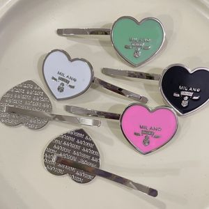 Metall hjärtbokstäver hårklipp kvinnor bokstäver barrettes gåva till kärlek flickvän