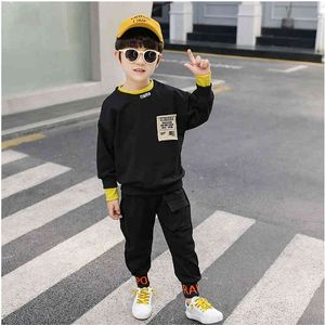Traje de manga longa para crianças Novos meninos coreanos boutique casual primavera e outono imprimir conjuntos de roupas de duas peças G220509