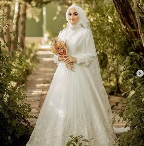 Modisches muslimisches Hochzeitskleid mit langen Ärmeln, Stehkragen, Spitze, A-Linie, Land-Boho-Brautkleider, Perlenapplikationen, marokkanische Braut, formelle Partykleidung, verlobte Braut