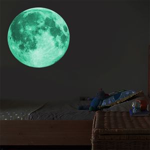 Adesivo de parede 3D da lua luminosa de 30 cm para crianças decoração de decoração de decoração de quarto de estar Decoração caseira brilha no papel de parede escuro 220727