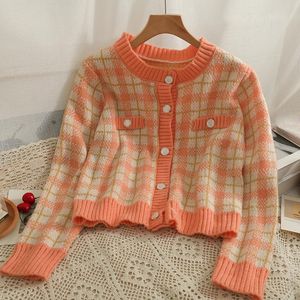 Kvinnors stickor Tees Kvinnors Autumn Loose and Thin Sweater Trend Korean Version Plaid Single-Breasted Cardigan Round Neck Long-Sleeved S