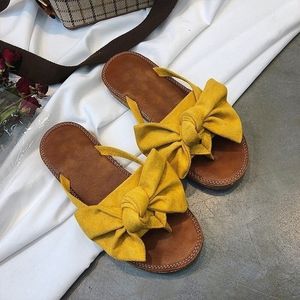 Fayuey Bow Slipper Torridity Butterfly Sandals Slipper Inomhus utomhus Flipflops Beach Shoes Fashion Female Y200423