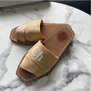 Sandals Famous Designer Women Woody Slipper Classic Letter Canvals Lace Luxurious Slides Flat Mule Sliders Fashion Beach Shoes With Box