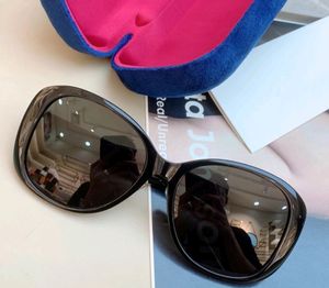 Summer Black Rectangle Okulary przeciwsłoneczne 0849 Szare obiektyw kobiety Gafas de sol sun shades ochrona UV z pudełkiem