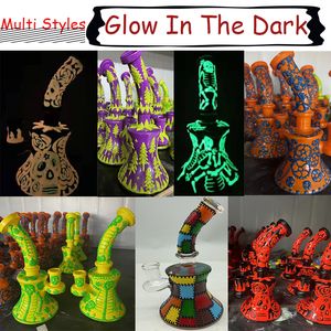 Glow In The Dark Multi Styles Narghilè Heady Glass Beaker Bong Perc Soffione dal design unico Perc Bong Dab Oil Rigs con ciotola