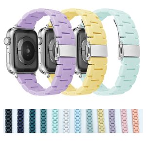 Godisfärgad tre pärlrem för Apple Watch Bands 44mm 42mm 40mm 38mm med silverspännearmband IWATCH Series 7 6 SE 5 4 3 Watchband Smart Accessories