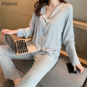 Våren solid pyjama sätter kvinnor enkla V-hals långa ärmar hemkläder M-3xl casual andningsbara lösa enstaka pyjamas lyx L220803