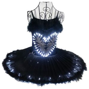 Decorazione per feste Luce LED professionale Nero Bianco Lago dei cigni Tutu di balletto Costume Ragazze Ballerina Dress Bambini Dancewear Costumi di scenaFesta