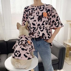 Hundförälder barn matchande outfit familjekläder leopard sommar liten medelstor husdjur katt hoodie skjorta pyjamas kvinnor män t200710