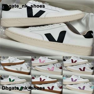 Wholesale v shoes resale online - White Trainers Mens Casual Shoes Sneakers Women Veja V Leather Runnings Size Vulcanized Platform Veja V12 Kid Chaussures Gray Purple Green Schuhe Scarpe Red