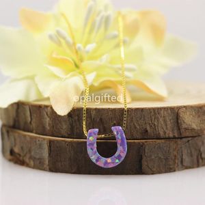 Anhänger Halsketten 1 teil/los OP38 Lila 10mm Hufeisen Opal Synthetische Halskette Preis HSHOE NecklacePendant